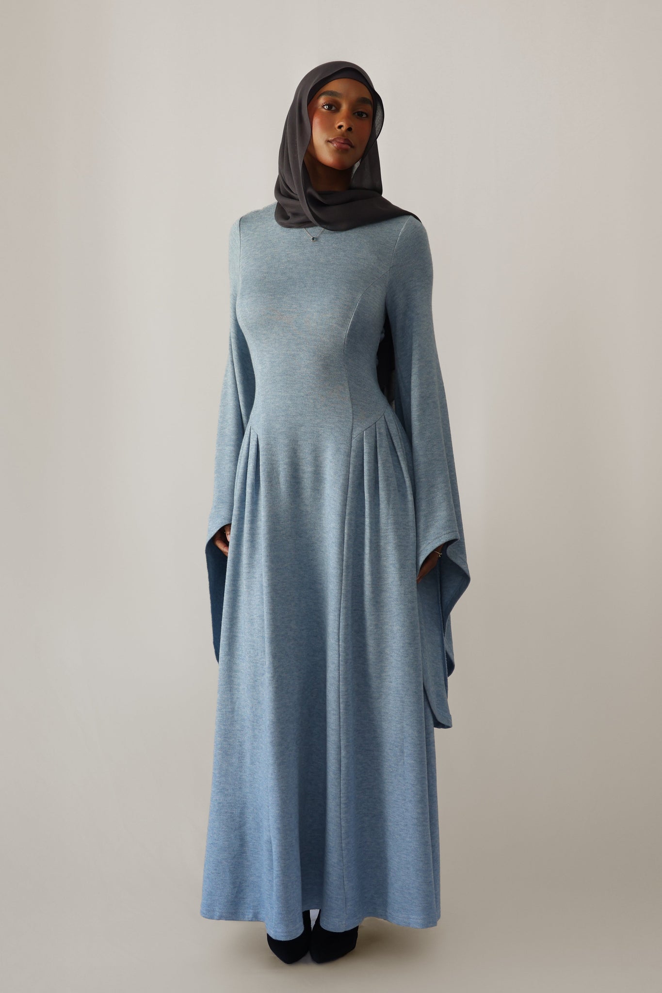 Neveah Princess Gown